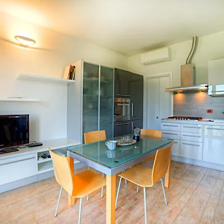 Certosa House شقة