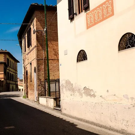 Certosa House * Sienne